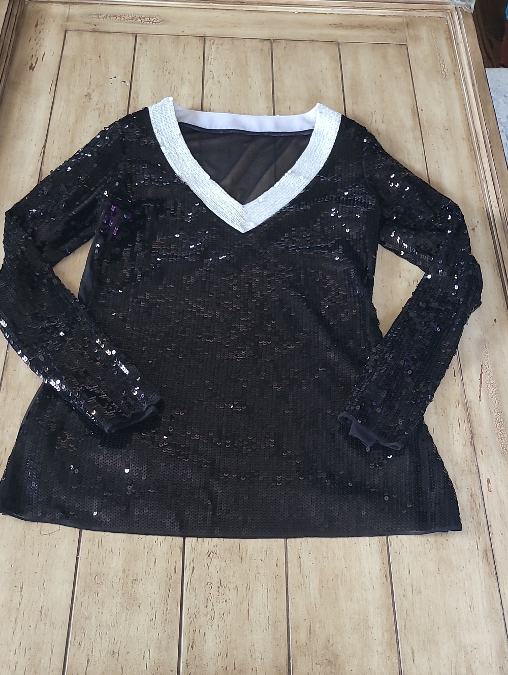Black Sequin Long-Sleeve V-Neck Top with White Trim